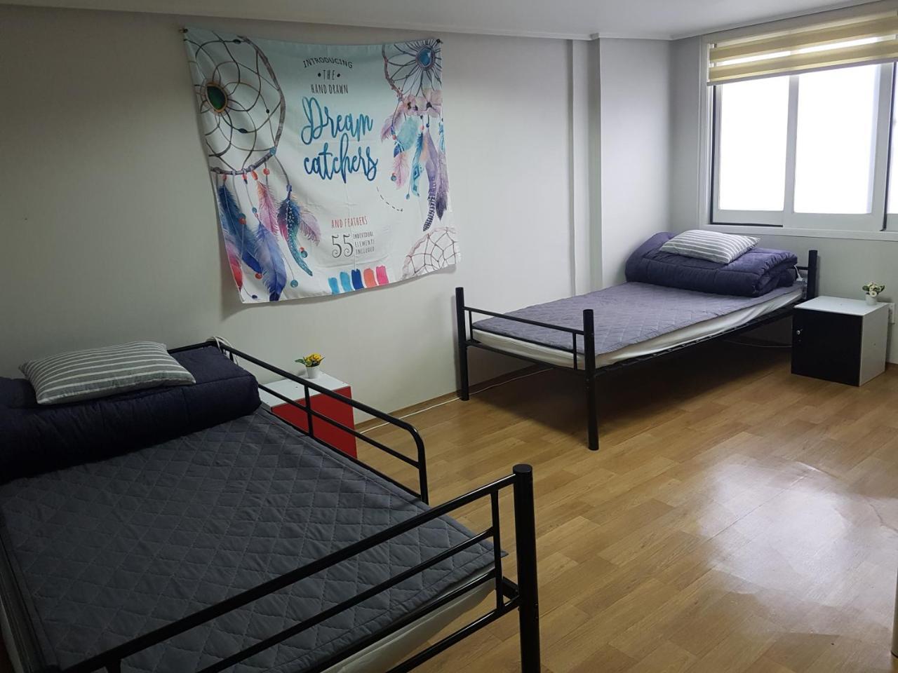 Silk Road Hostel Busan Exterior foto